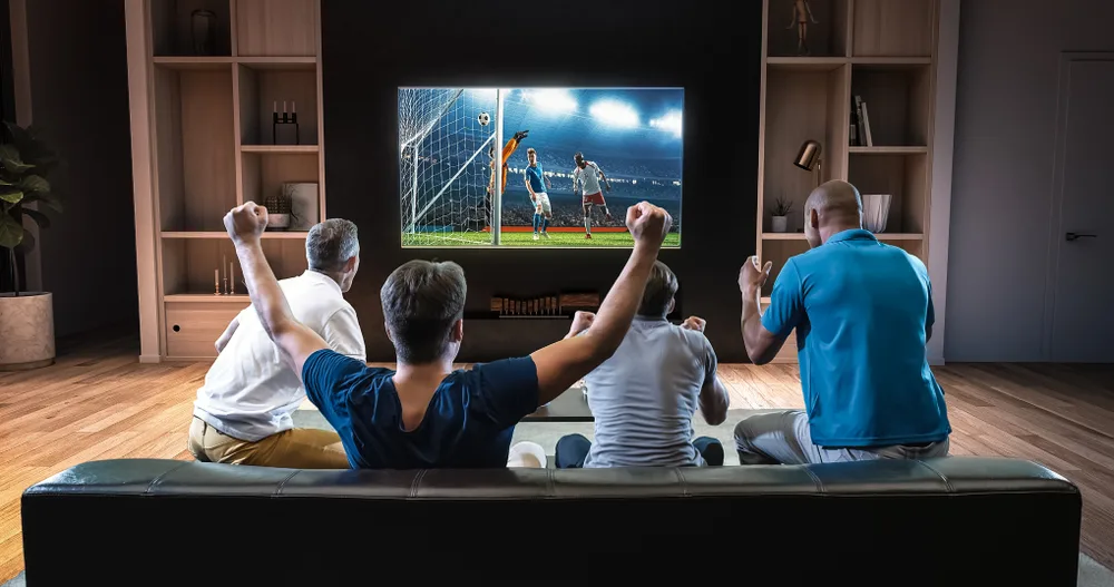 IPTV Sport France 2025 : la méthode fiable pour chaque match 1 Profitez des soirée football avec vos amis avec IPTV Sport France